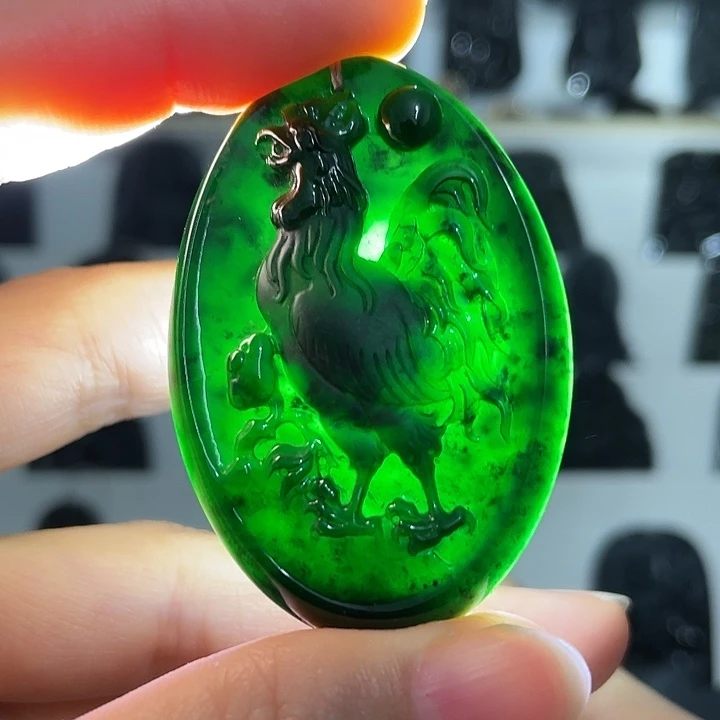 定制翡翠未镶嵌鸡