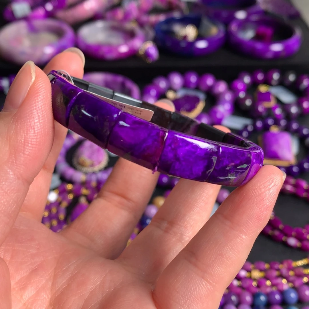 苏纪石（舒俱来）未镶嵌丝绒镯排