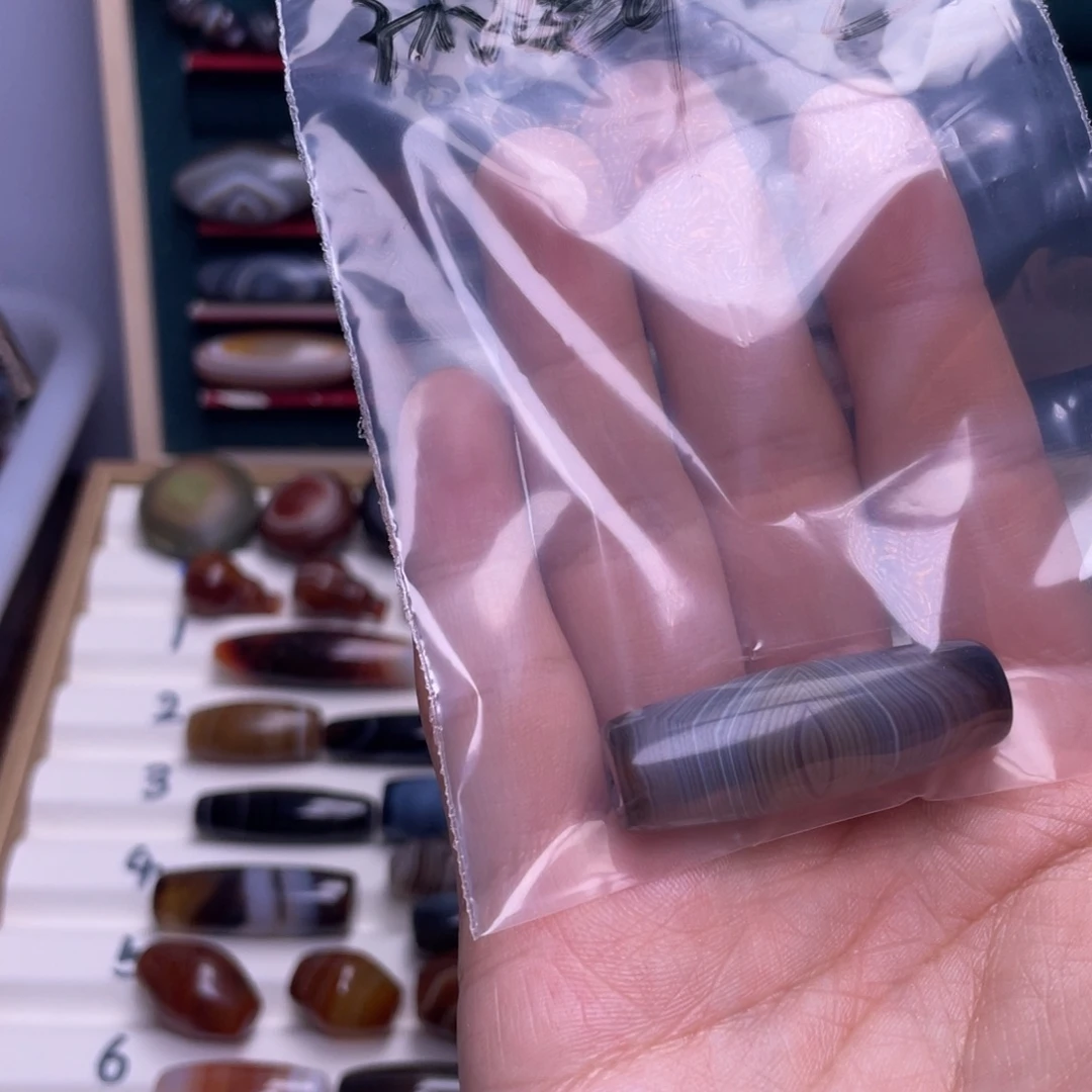 沭***麟玛瑙/玉髓合金颈饰