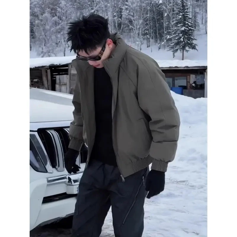 军绿色白鸭绒短款羽绒服外套男冬季高级感加厚保暖防寒服飞行夹克