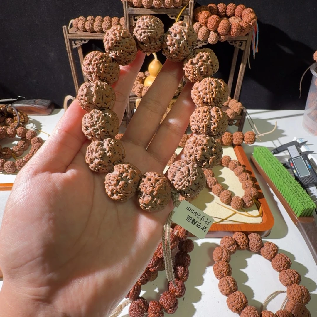 金刚菩提手串24尺寸红皮梅花