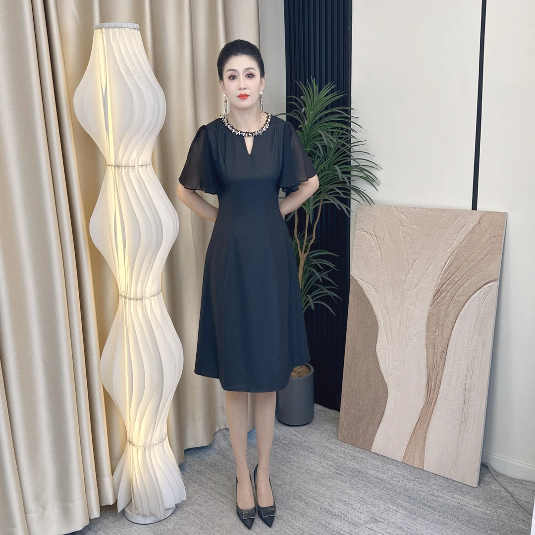 W009夏女装连衣裙显瘦气质轻奢时尚百搭复古收腰名媛显瘦气质轻奢