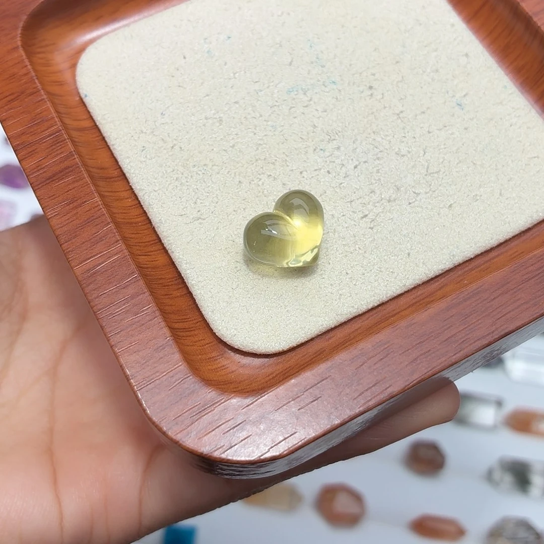 水晶银S925镶嵌珠宝半成品黄水屁桃打孔定制不退换