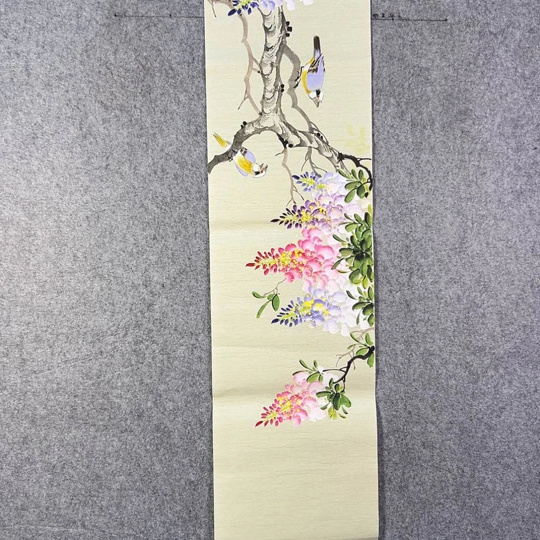 国画204 花鸟和蝴蝶都在等待它