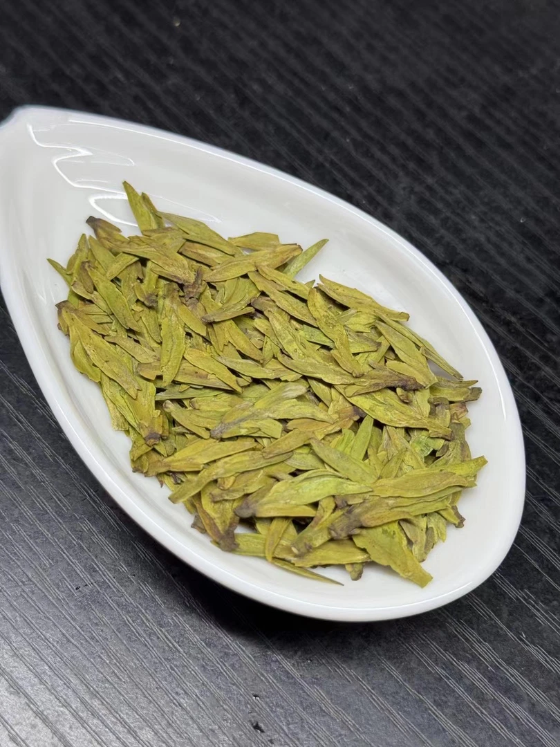 明前黄版高香龙井43 遂昌高山枝条芽 2025新茶---豆香板栗香