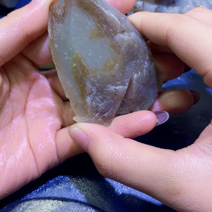 和田玉（糖玉）未镶嵌珠宝半成品