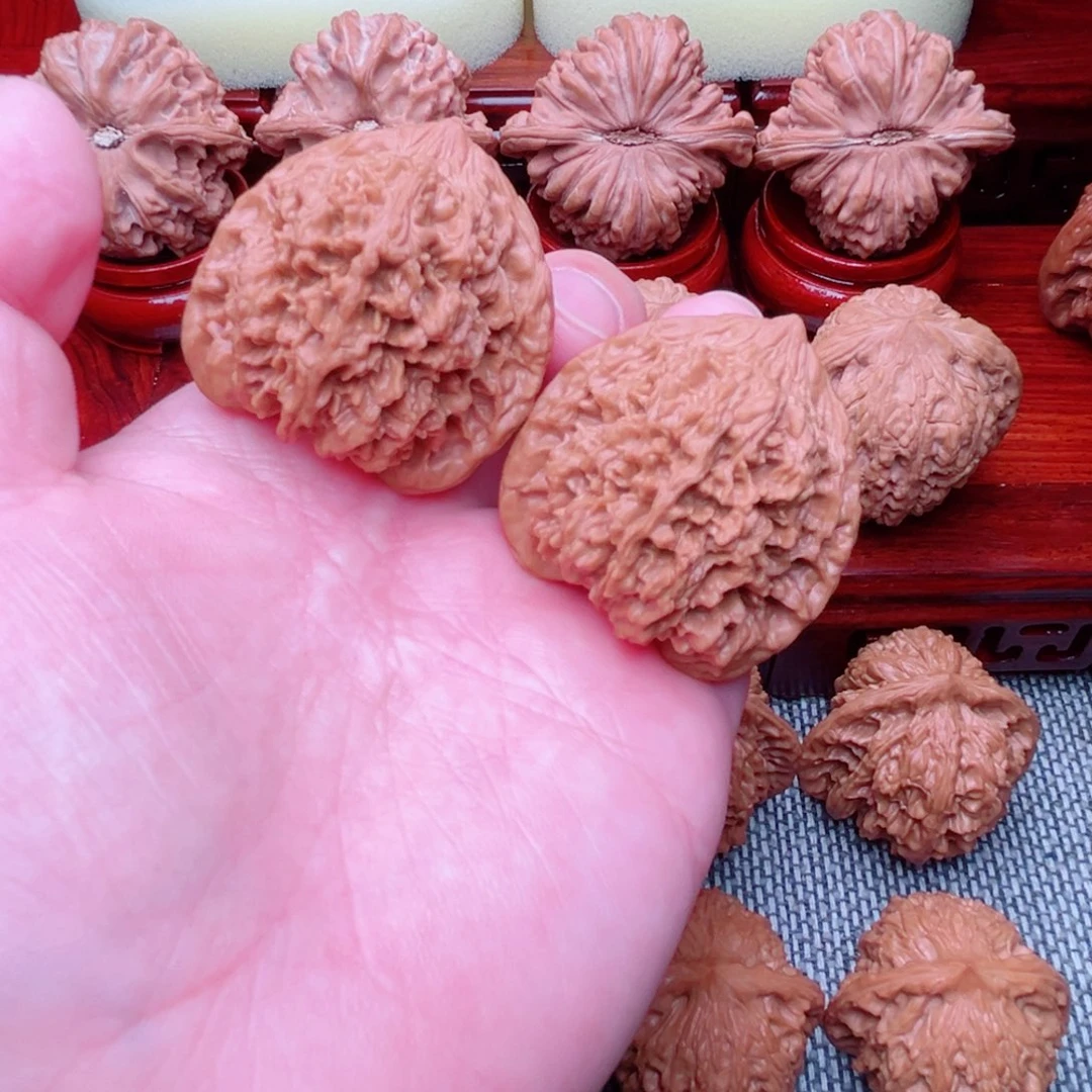 文玩核桃吊坠满天星41尺全品