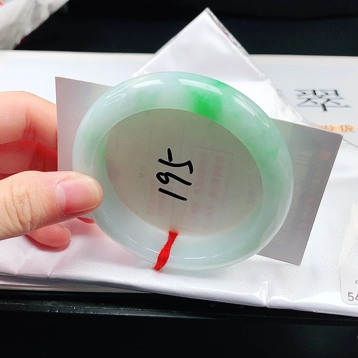 翡翠手镯未镶嵌缅甸天然a货手镯54+