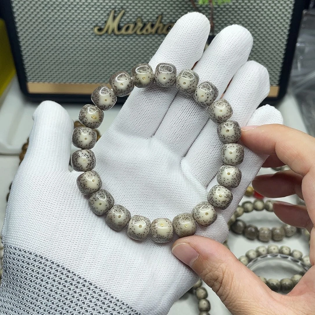 星月菩提手串11mm 灰冰大眼星细