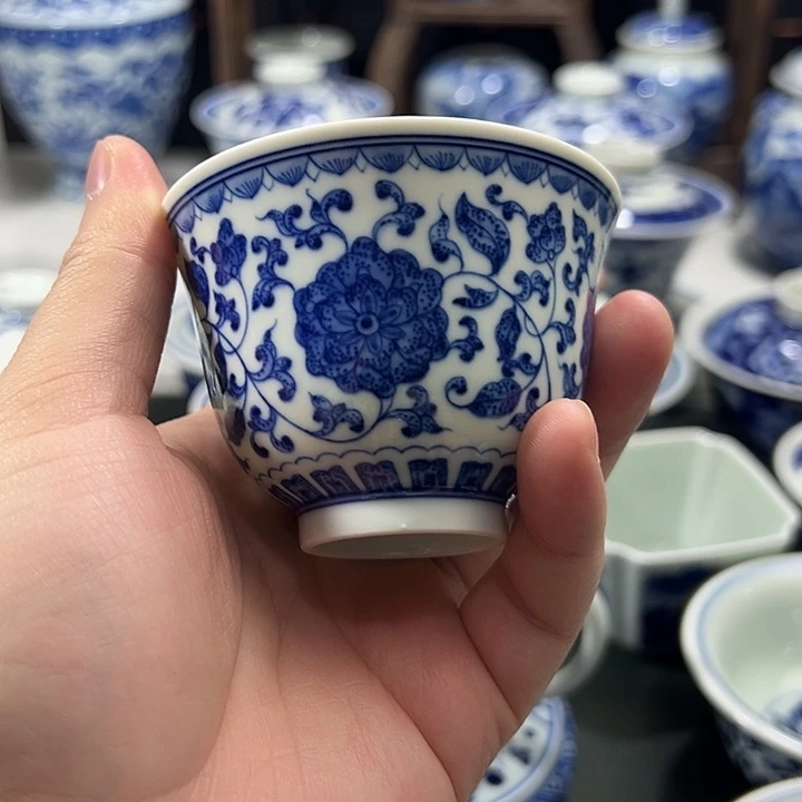 微瑕柴窑点工缠枝花卉薄胎铃铛