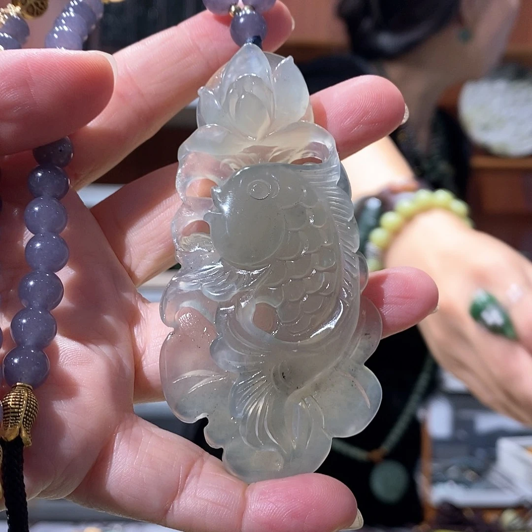 未镶嵌岫玉毛衣链