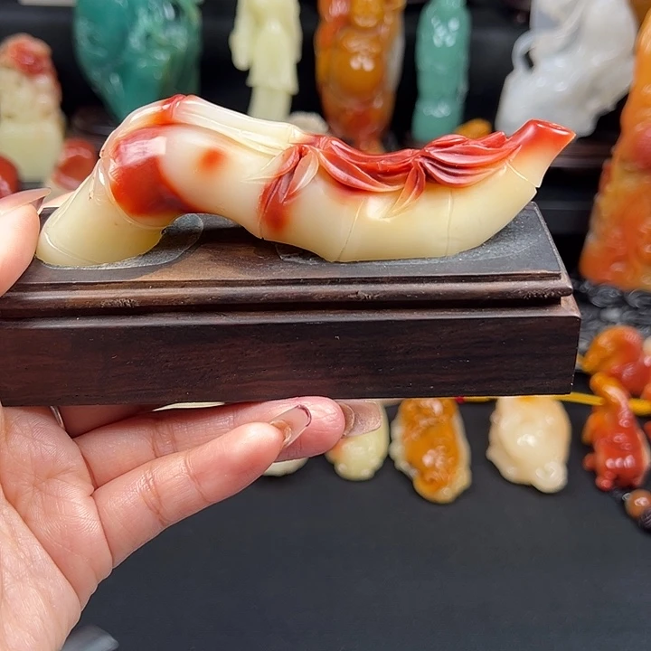 寿山石老性芙蓉石