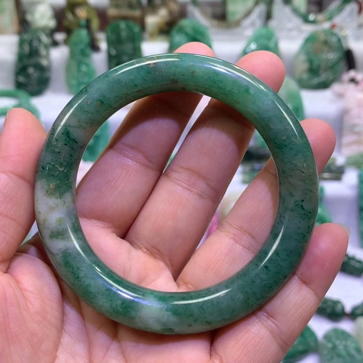 愚***鲁独山玉未镶嵌手镯