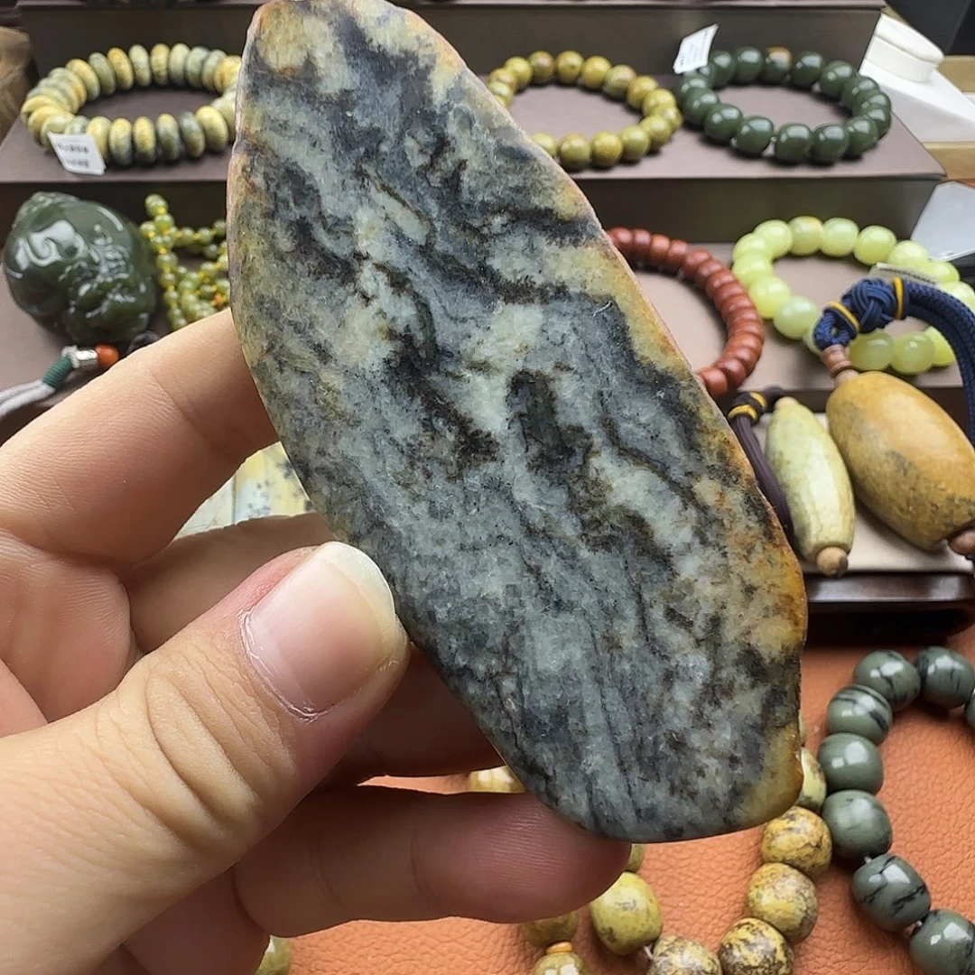 岫岩河磨玉（透闪石质玉）未镶嵌珠宝奇石