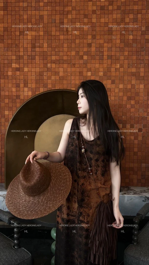 【庞贝2.0】HL棉绸夏季印花气质时尚复古民族风设计感休闲吊带裙