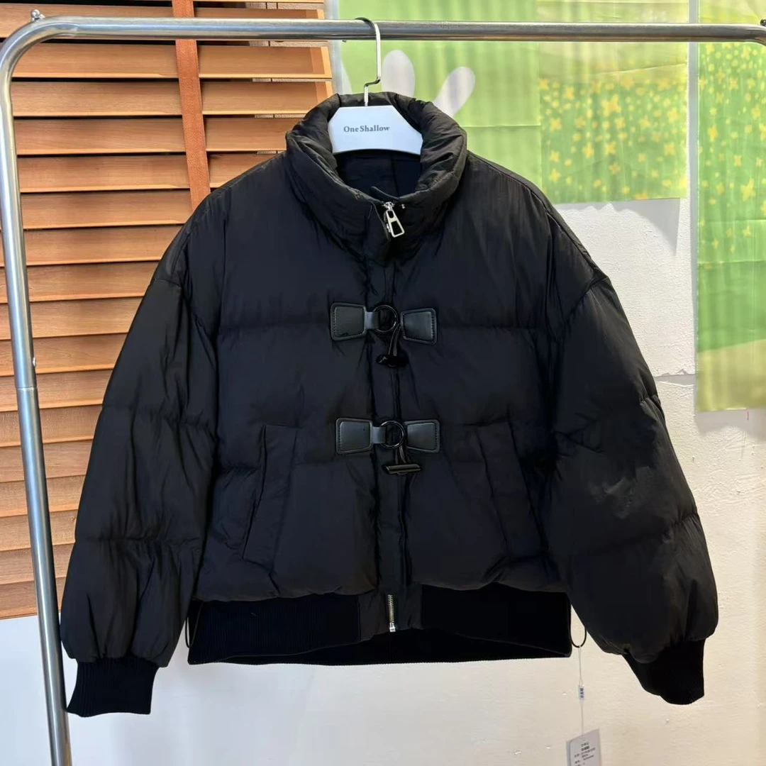 5803保暖舒适立领拼接羽绒服外套