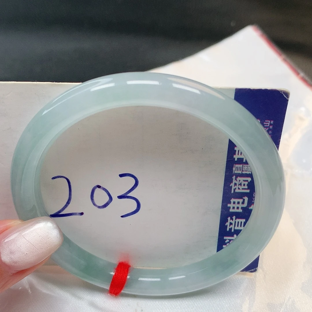 翡翠手镯未镶嵌翡翠手镯203号