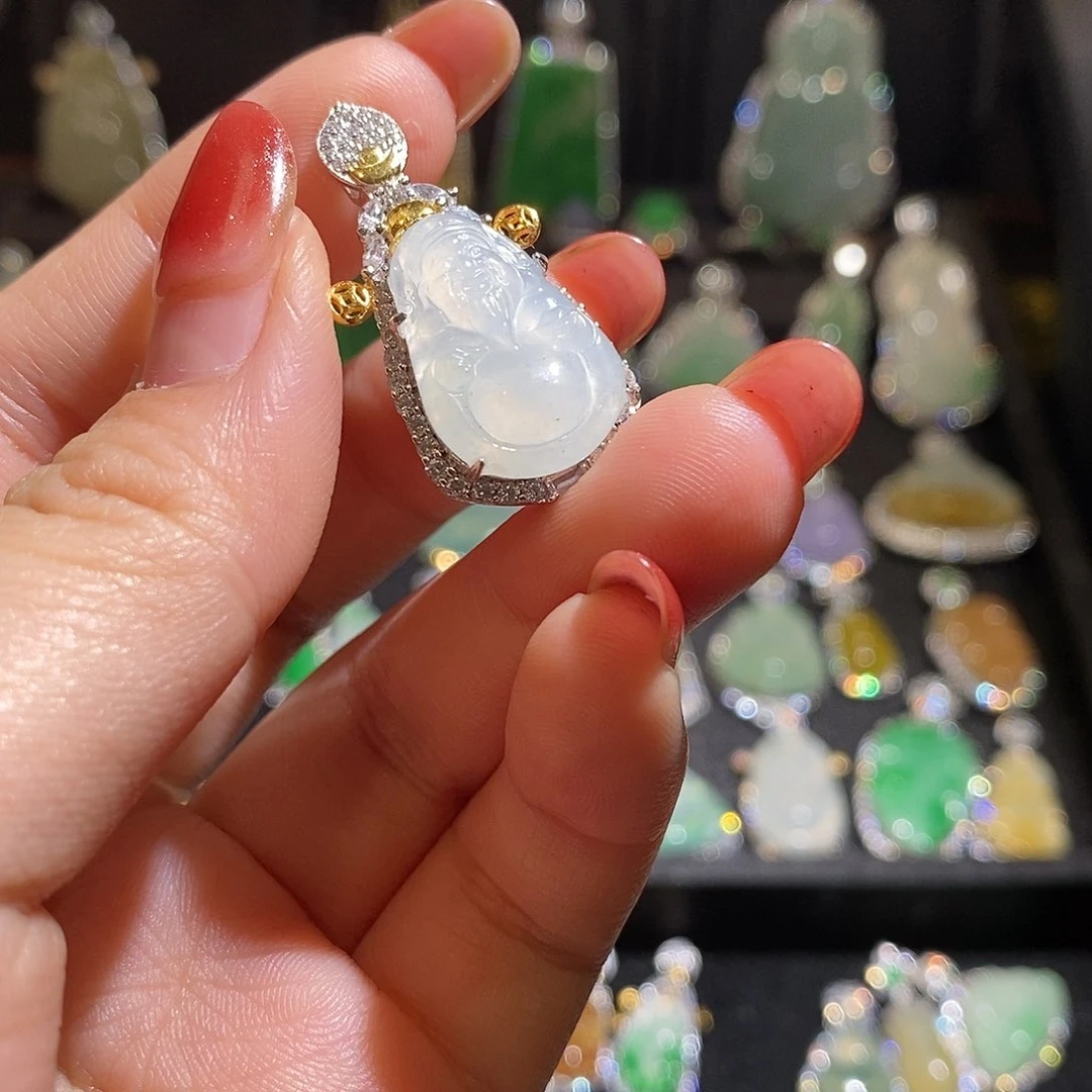 颈饰银S925镶嵌翡翠天然翡翠