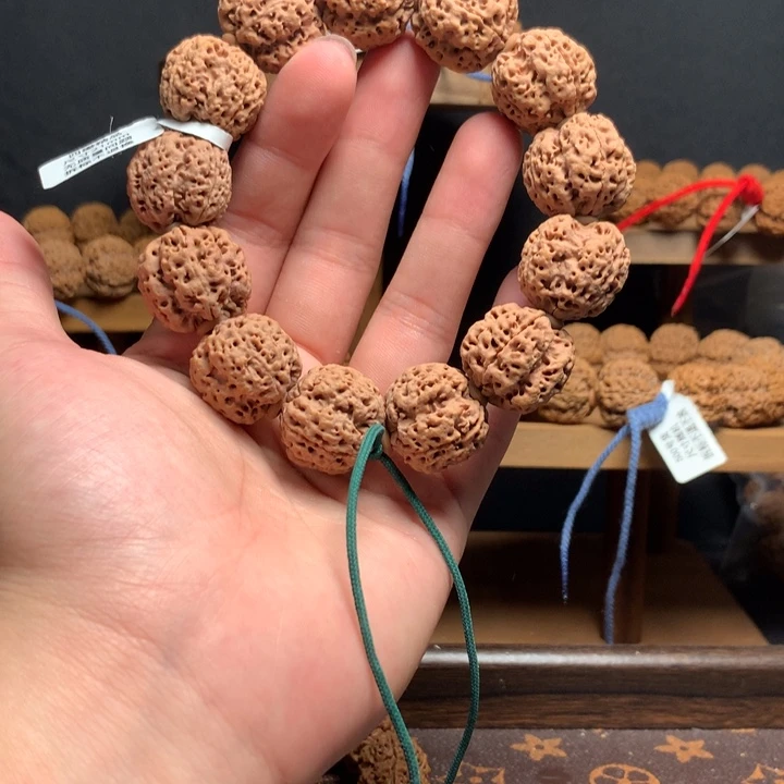 吊坠金刚菩提古龙蜂窝四瓣全品无黄21mm