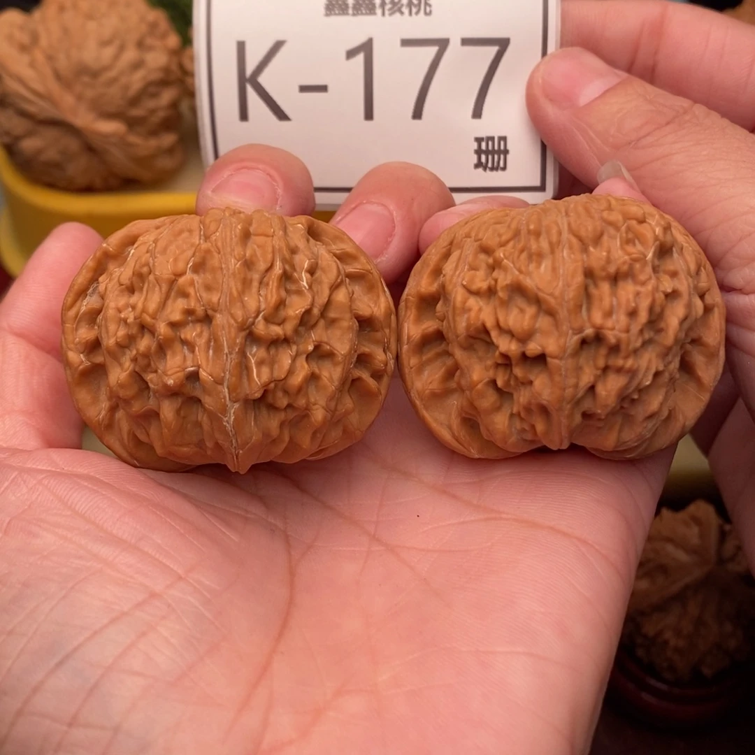 老***李桃核把件磨盘44….