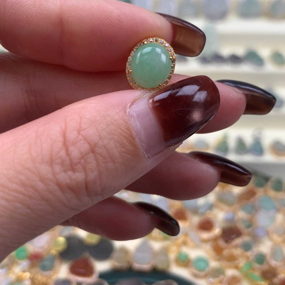 翡翠银S925镶嵌颈饰蛋面