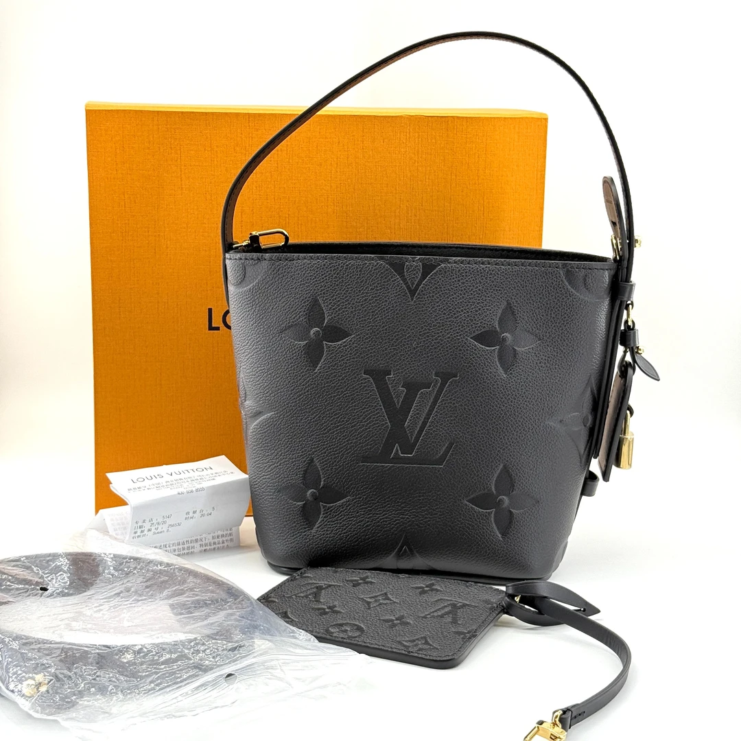 未使用 LouisVuitton/路易威登 all in bb 黑色全皮 芯片款25年
