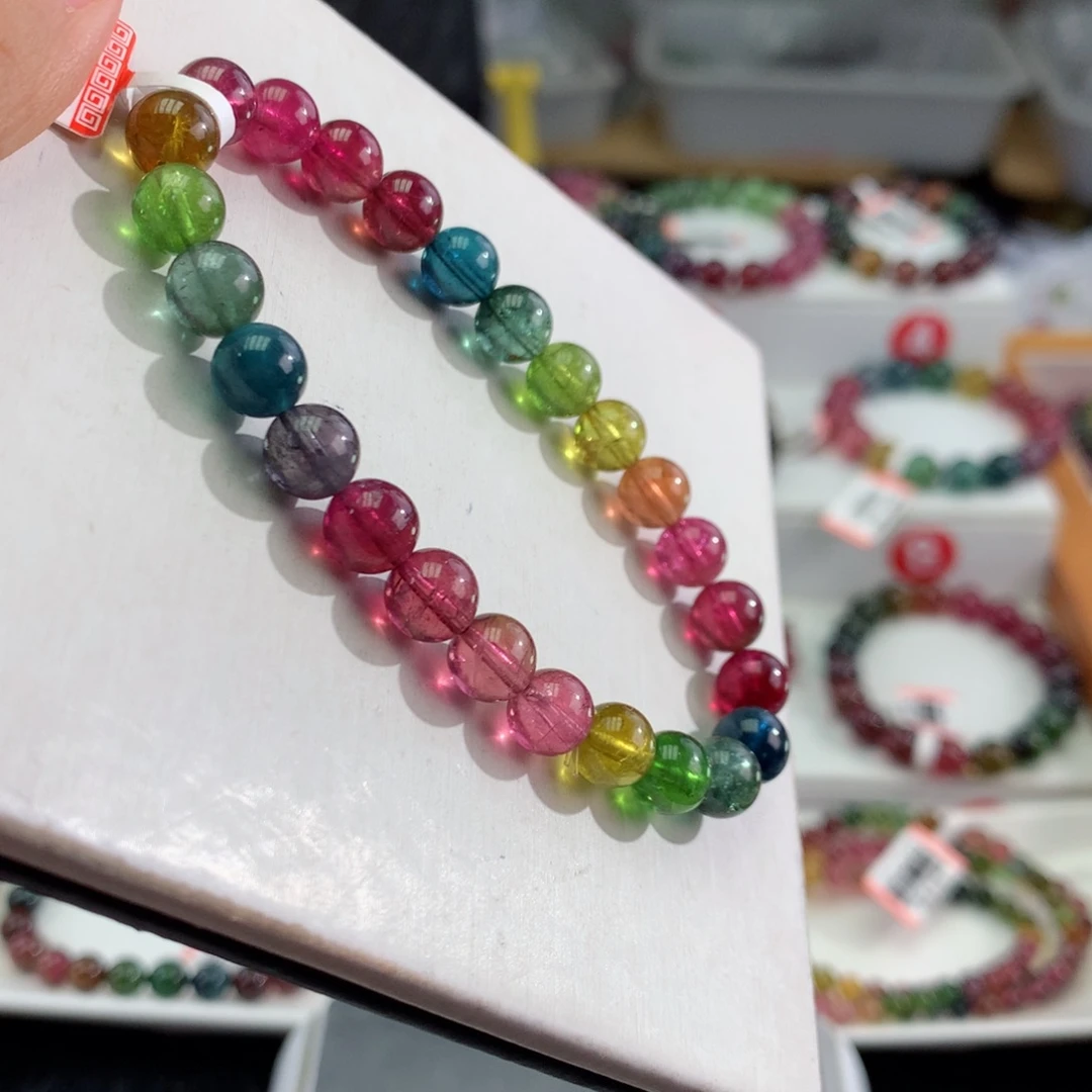 碧玺手链未镶嵌      7.7mm。