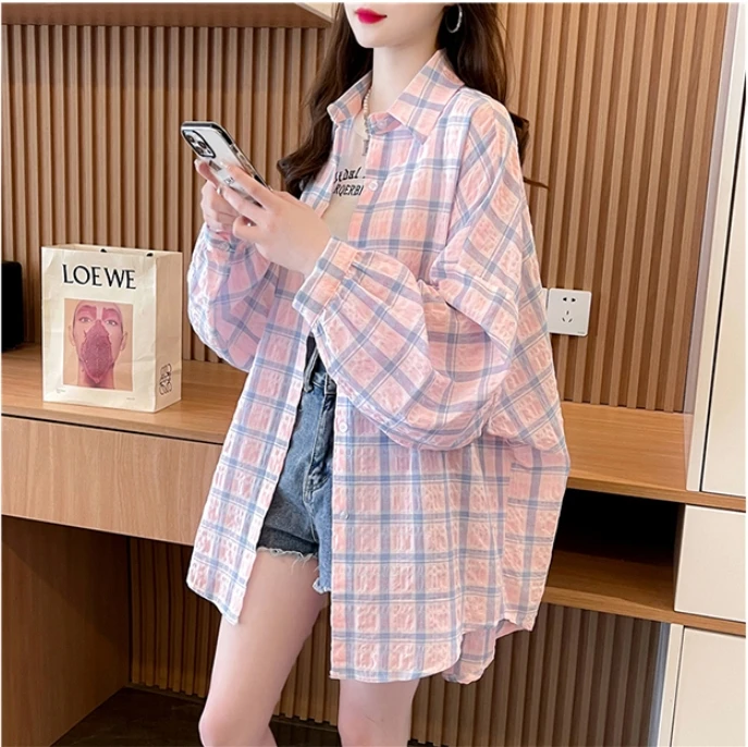 大码女装多巴胺格子防晒衬衫夏季新款韩版宽松百搭轻薄款开衫外套