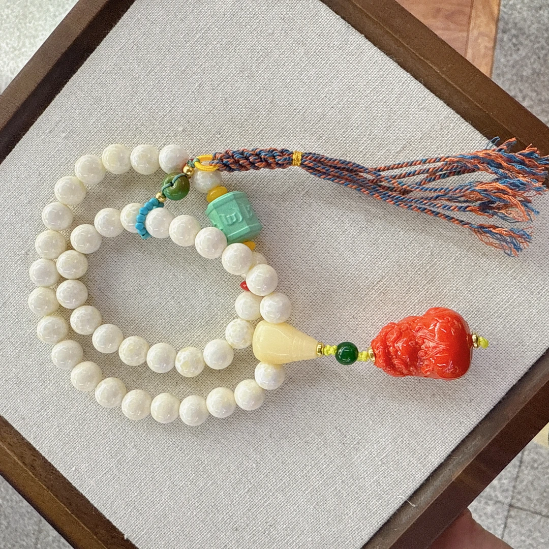 0844  玛瑙/8-9mm车挂