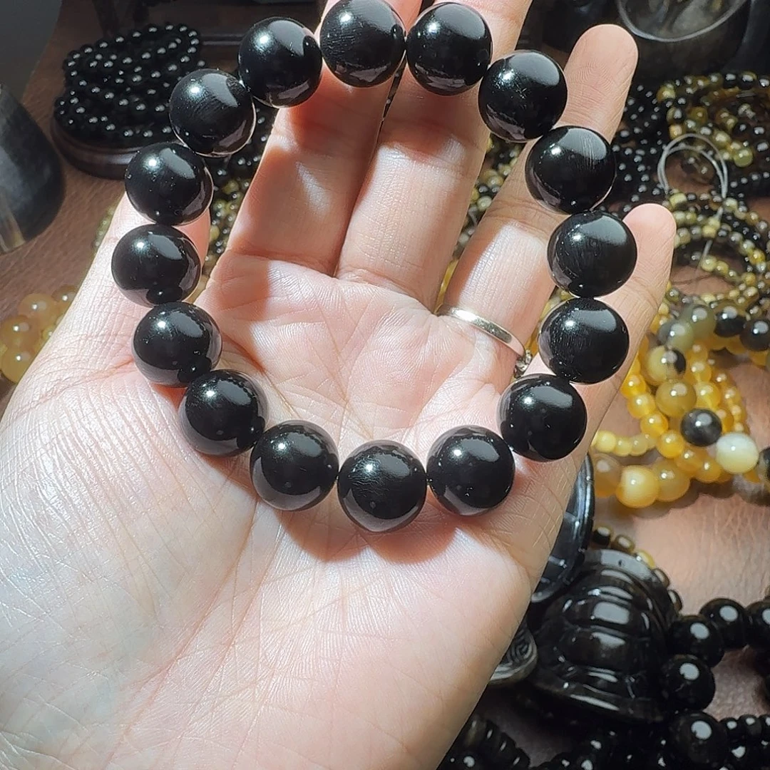 太***g驴蹄子1.4手串换一颗1.6纯蜜色，不退不换