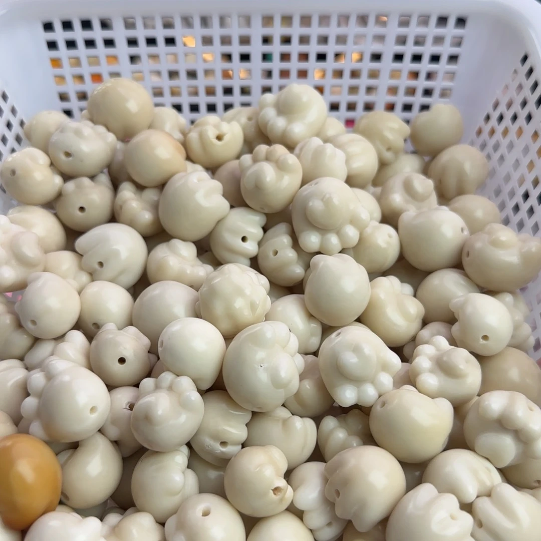 菩提根/象牙果吊坠微瑕牙果白色爱心猫爪2颗