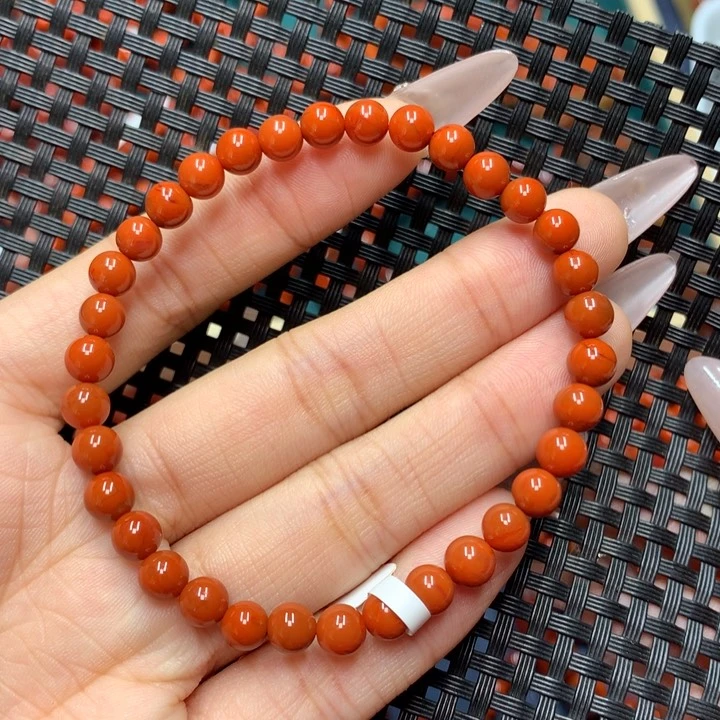 南红玛瑙手串未镶嵌5mm
