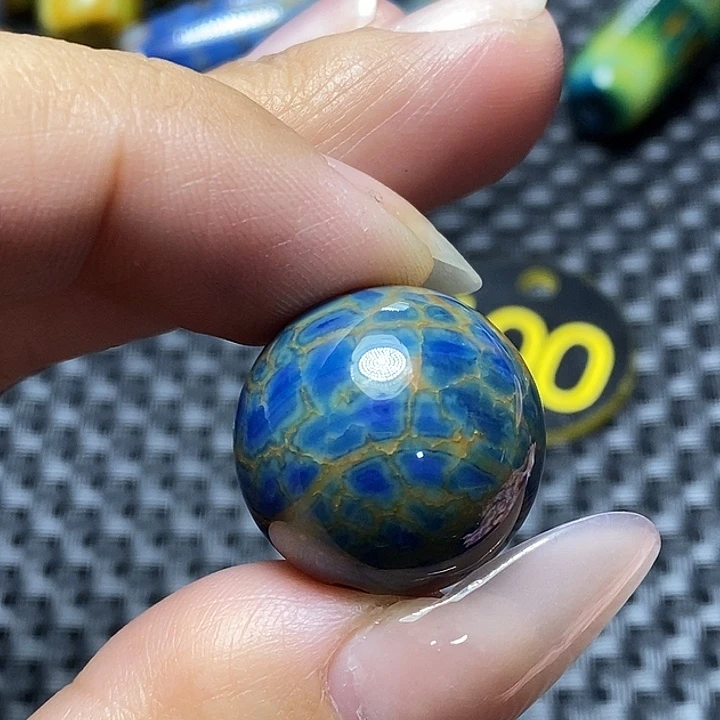 乐***乐玛瑙/玉髓未镶嵌颈饰