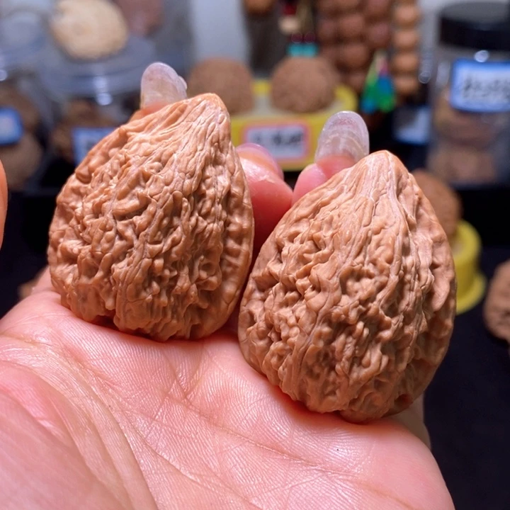 文玩核桃把件塔尖微修