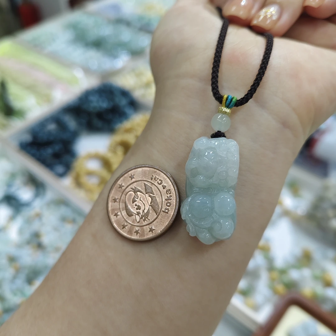 天然翡翠A货霸王貔貅吊坠（多样性发其一）男士女生锁骨坠项链情侣