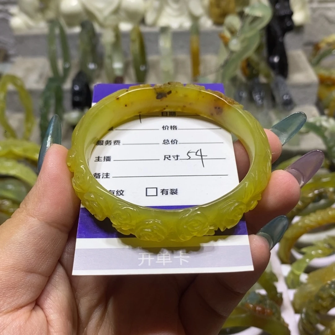 【闪购商品】岫玉未镶嵌手镯