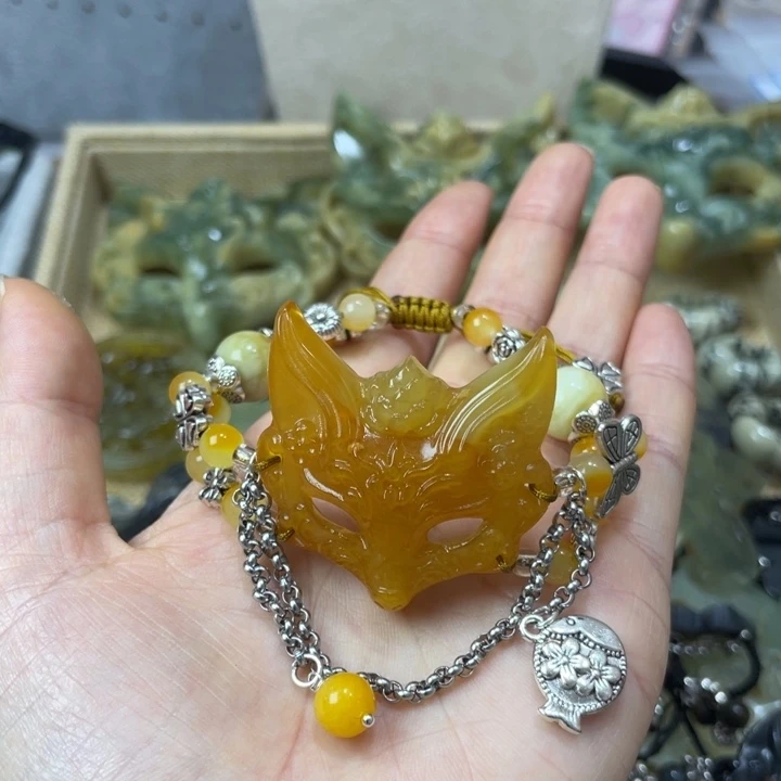 蛇纹石玉合金颈饰