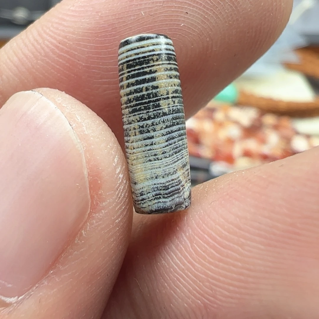 泥塑x  xy38-05   4.7×13.5