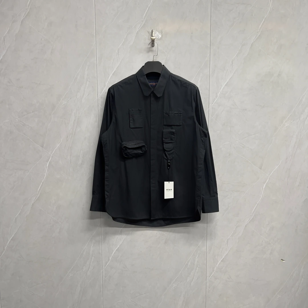 未使用 LouisVuitton/路易威登 Lv战术口袋刺绣Logo衬衫/M宽松