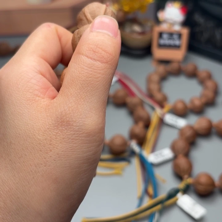 雨***冠手串/手链橄榄核梅林铁核梅林发货