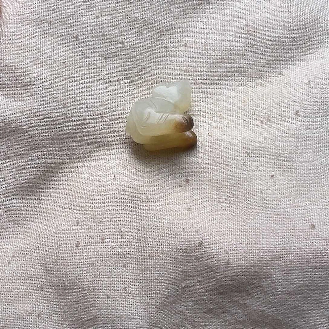 和田玉（糖玉）未镶嵌挂件