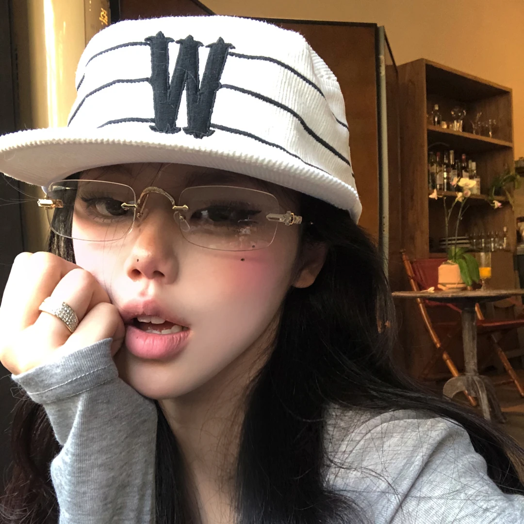 韩系老钱风平顶复古棒球帽百搭休闲字母刺绣鸭舌帽子平檐男女同款