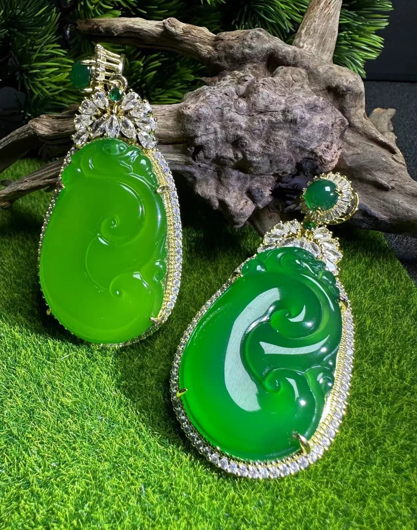 ST1695【福嘟嘟】青碧芙蓉翠绿玛瑙如意吊坠-配麻花链-多样性发一件