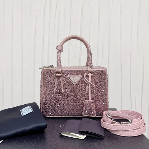 普拉达/包包/21/C6849917703