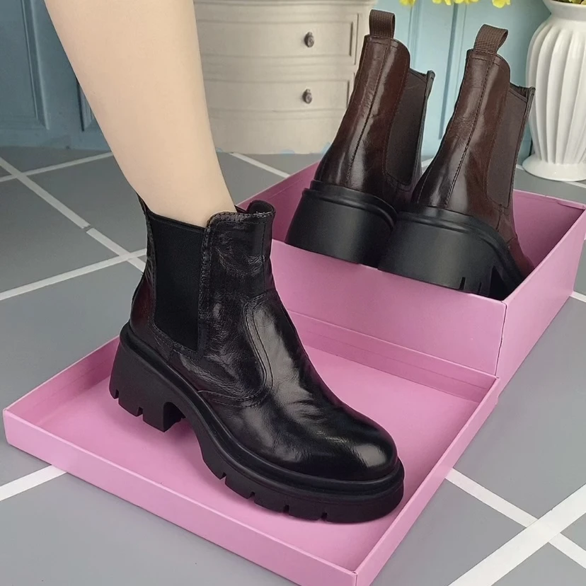 80415-1真皮女靴牛皮尖圆头粗跟橡胶厚底一脚蹬休闲百搭马丁靴