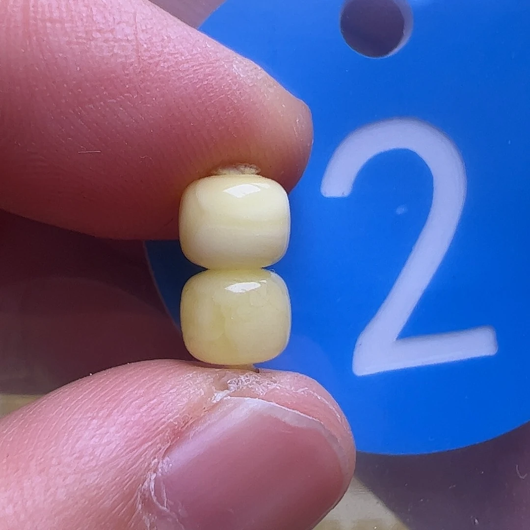 未镶嵌蜜蜡裸石6m m