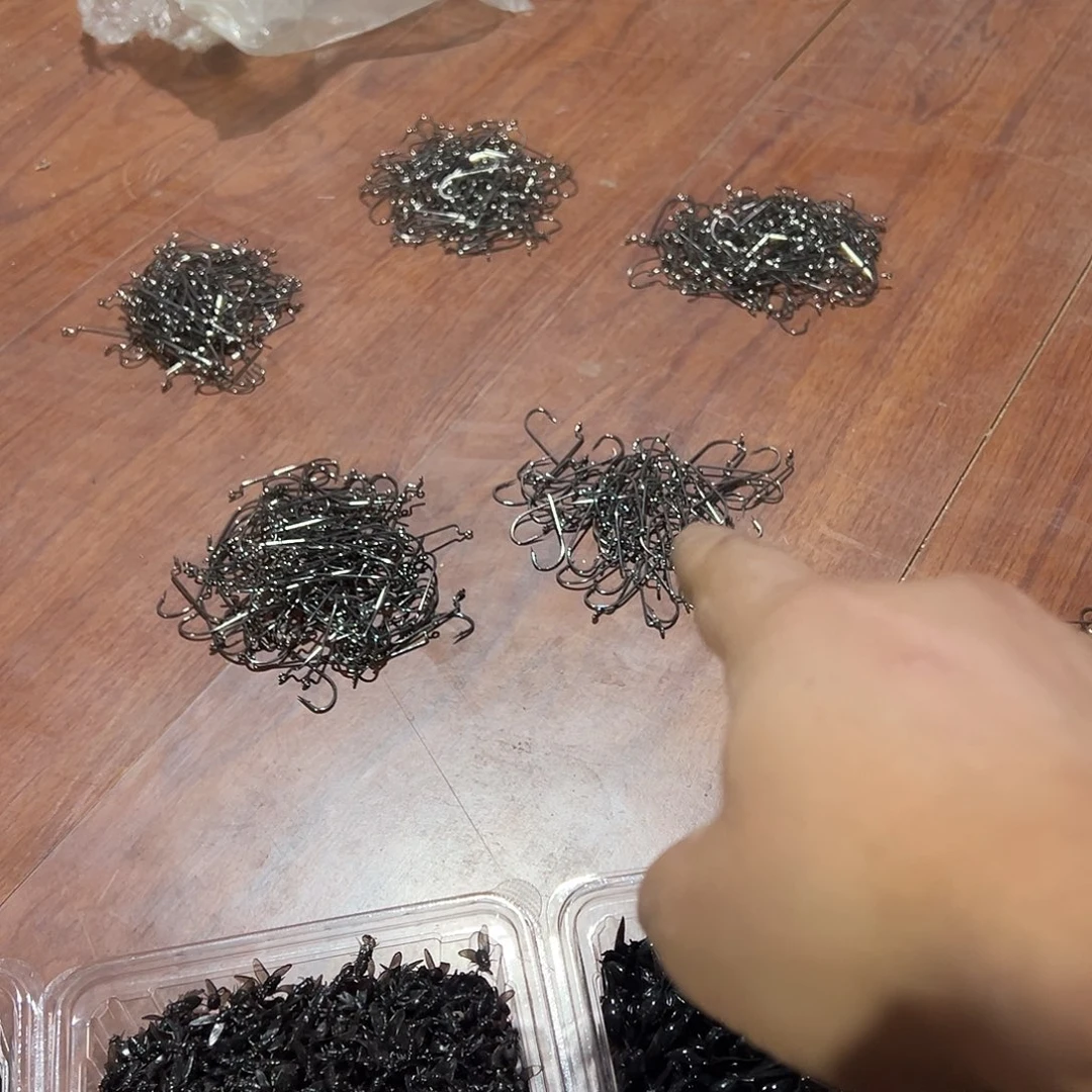 闪购四单鲈鱼曲柄钩