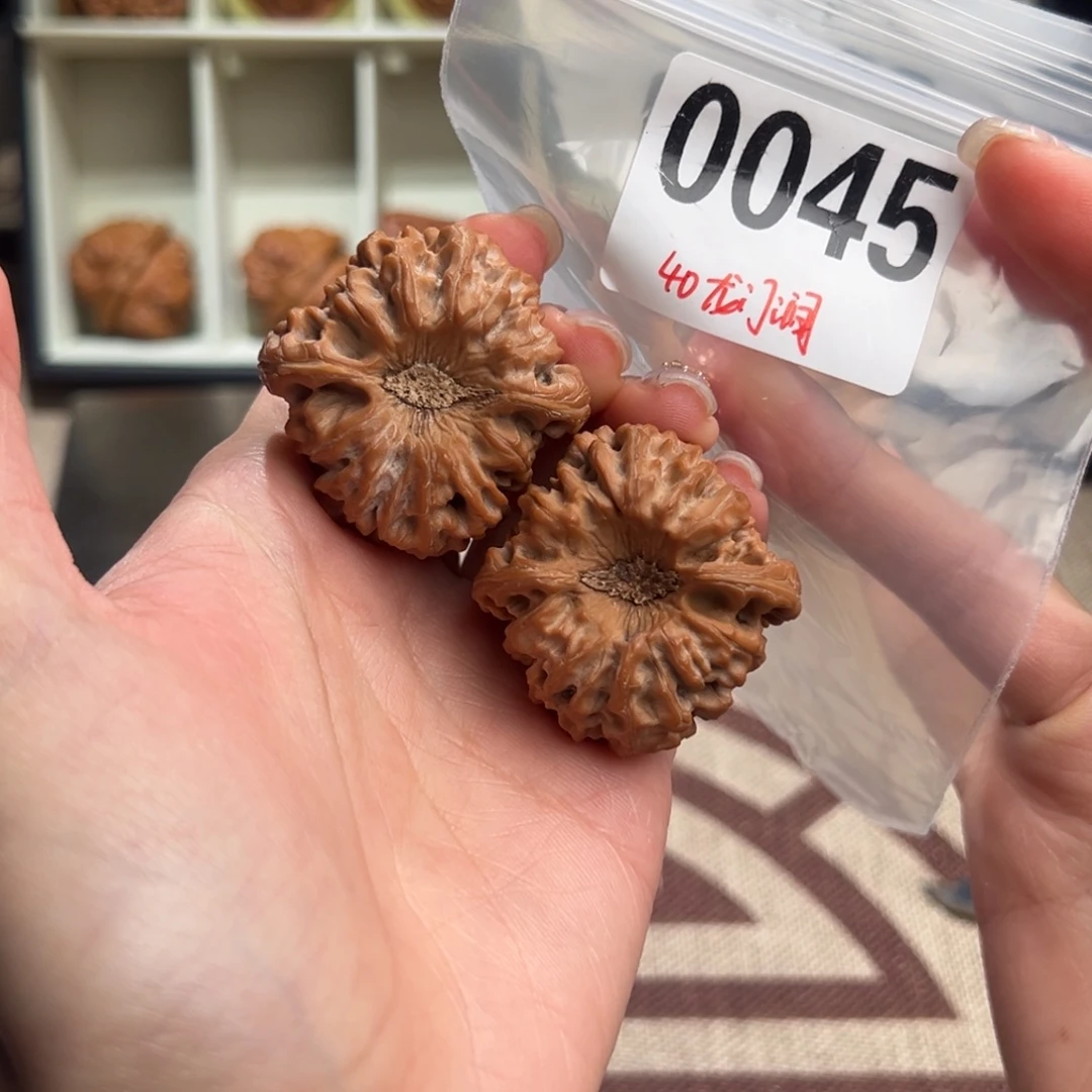 40全品龙门涧文玩核桃