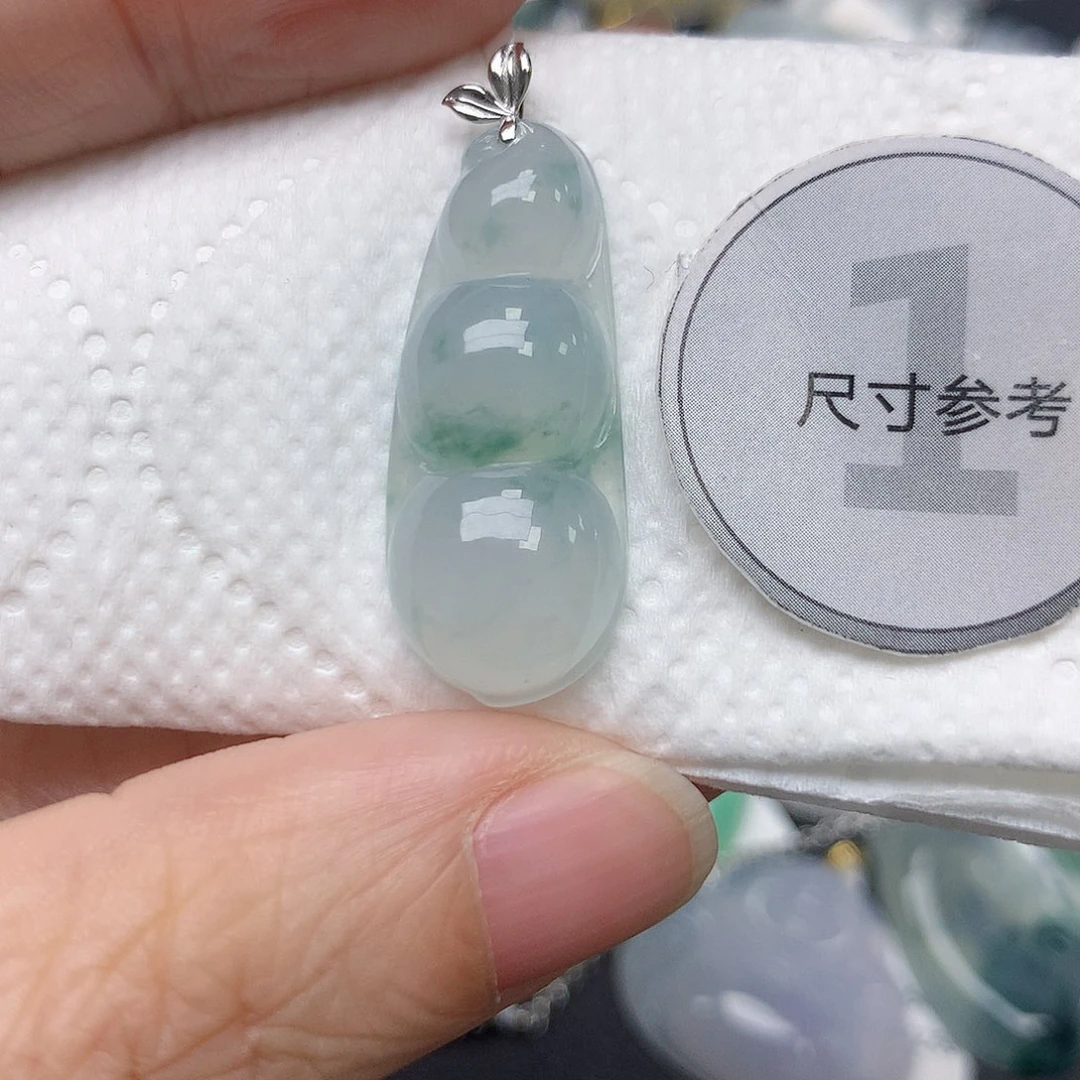 颈饰18K金镶嵌翡翠天然缅甸A货翡翠