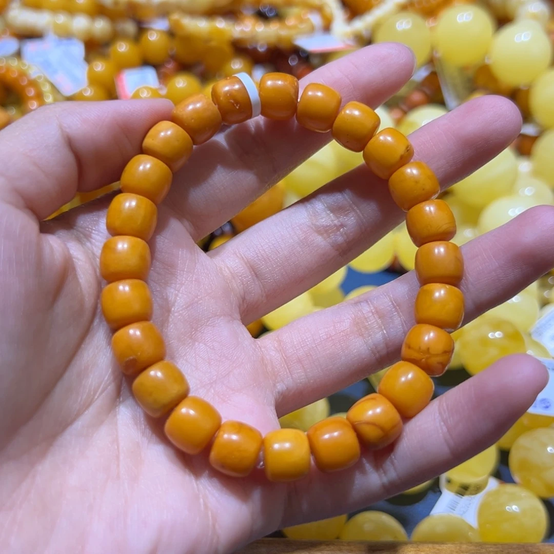 未镶嵌琥珀珠宝奇石